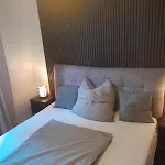 Krausiebers Wohlfuehlapartment - Moderne An Der A44 Velbert-heiligenhaus Apartament