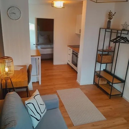 Lägenhet Krausiebers Wohlfuehlapartment - Moderne An Der A44 Velbert-heiligenhaus *